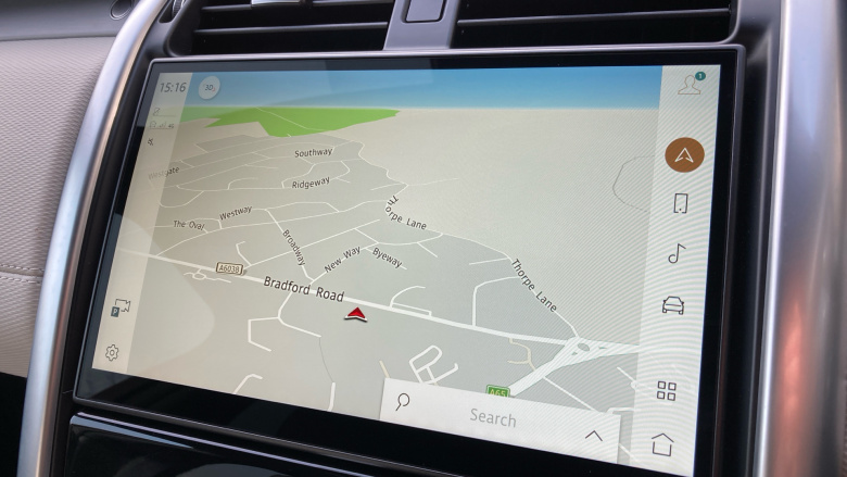 Land Rover Discovery 3.0 D300 Dynamic SE 5dr Auto Diesel Station Wagon